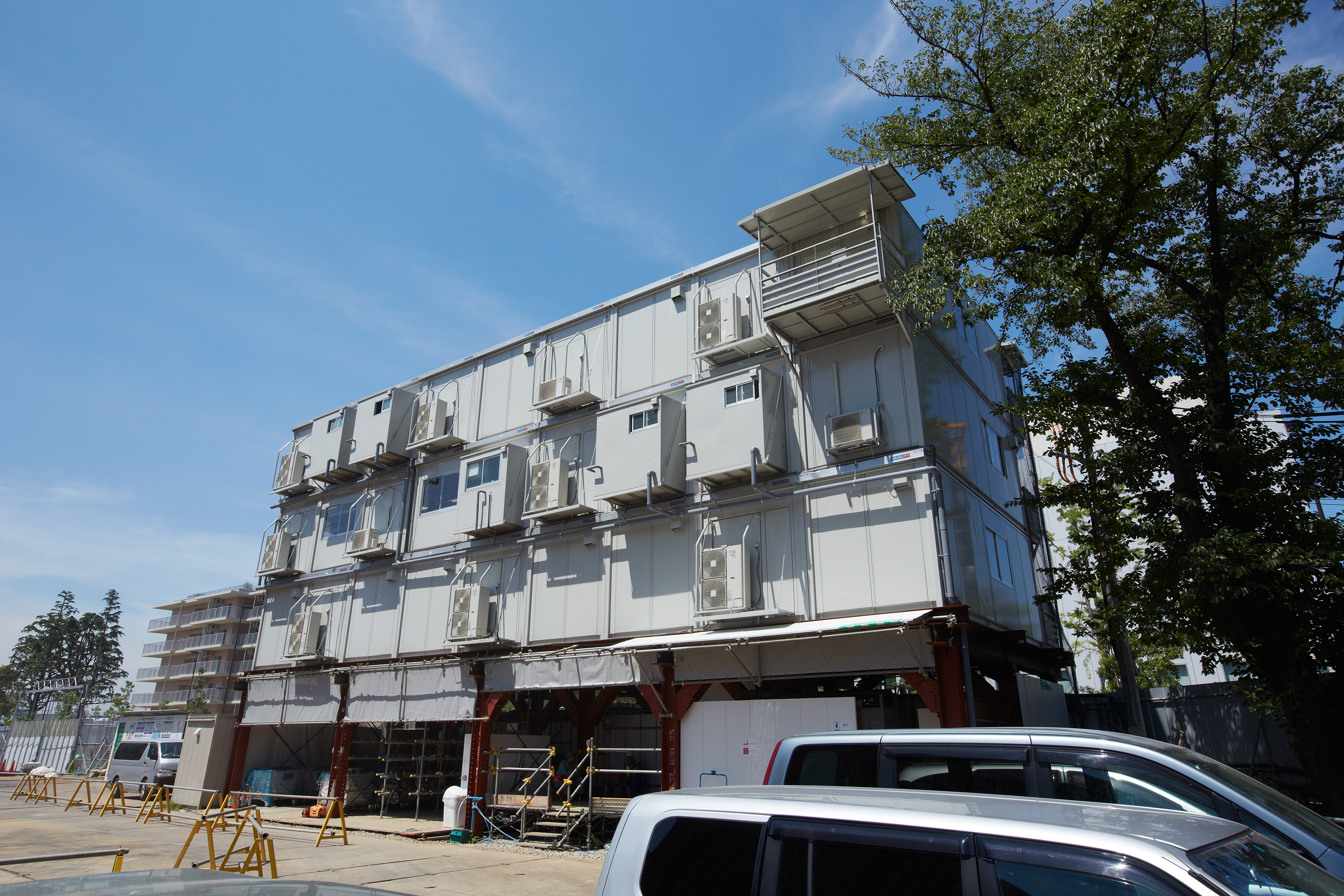 引取限定】工事現場用にいかがですか？ 大型プレハブ 縦540cm×横720